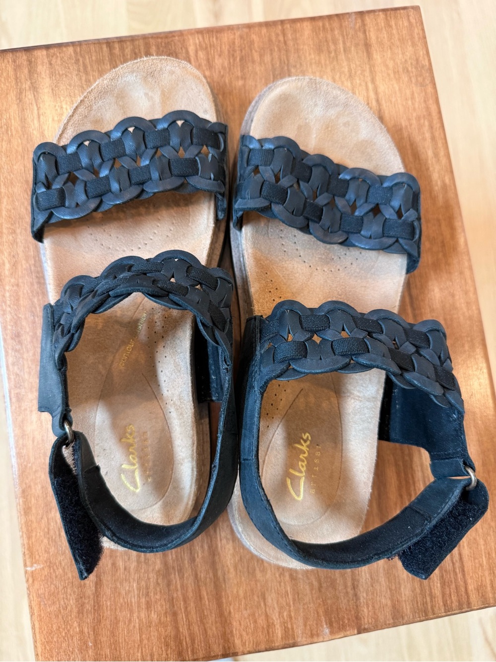Clarks Artisan Black Strappy Leather Sandal - Picture 5 of 7
